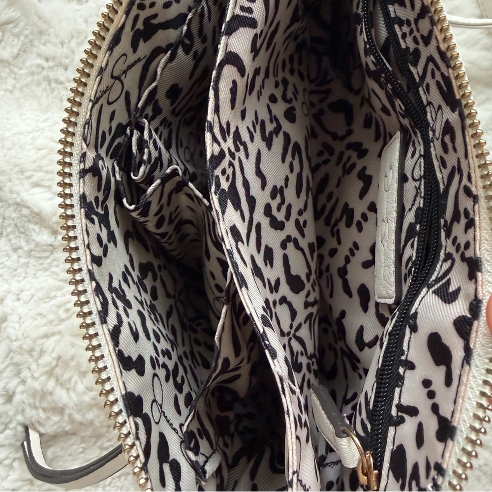 Jessica Simpson White Faux Leather Crossbody with Gold Chain Accents - Picture 11 of 15